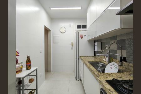 Apartamento para alugar com 57m², 2 quartos e sem vaga Apartamento para alugar com 57m², 2 quartos e sem vagaCozinha