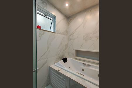 Apartamento para alugar com 57m², 2 quartos e sem vaga Apartamento para alugar com 57m², 2 quartos e sem vagaBanheiro Corredor
