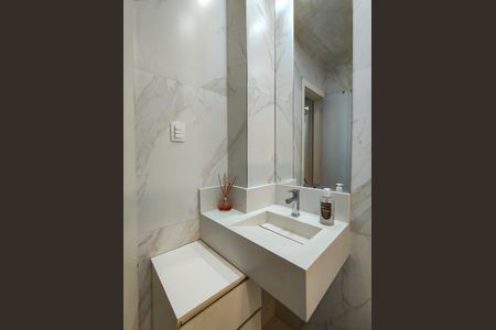 Apartamento para alugar com 57m², 2 quartos e sem vaga Apartamento para alugar com 57m², 2 quartos e sem vagaBanheiro Corredor