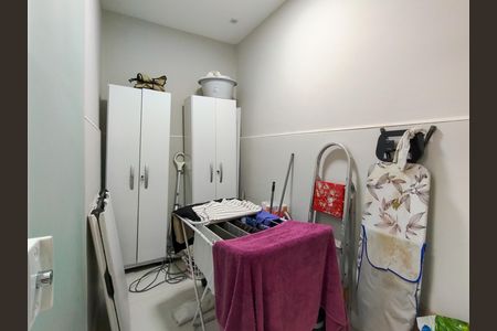 Apartamento para alugar com 57m², 2 quartos e sem vaga Apartamento para alugar com 57m², 2 quartos e sem vagaQuarto de Serviço