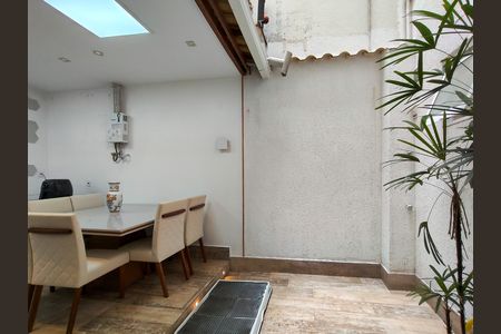 Apartamento para alugar com 57m², 2 quartos e sem vaga Apartamento para alugar com 57m², 2 quartos e sem vagaSala