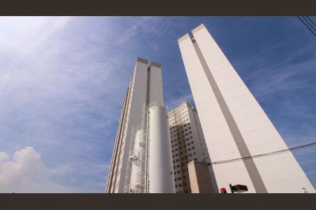 Apartamento à venda com 35m², 2 quartos e sem vaga Apartamento à venda com 35m², 2 quartos e sem vagaFachada