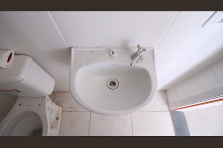 Apartamento à venda com 35m², 2 quartos e sem vaga Apartamento à venda com 35m², 2 quartos e sem vagaBanheiro