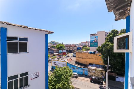 Sala vista  de apartamento para alugar com 2 quartos, 37m² em Cascadura, Rio de Janeiro