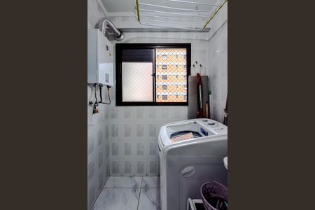 Apartamento à venda com 85m², 3 quartos e 2 vagas Apartamento à venda com 85m², 3 quartos e 2 vagasÁrea de Serviço