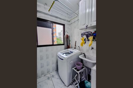 Apartamento à venda com 85m², 3 quartos e 2 vagas Apartamento à venda com 85m², 3 quartos e 2 vagasÁrea de Serviço