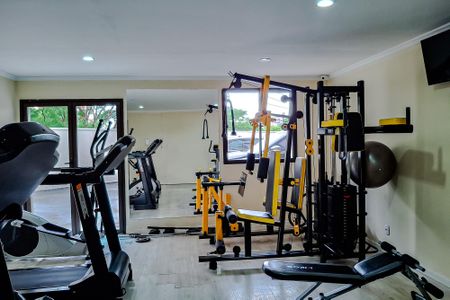 Apartamento à venda com 85m², 3 quartos e 2 vagas Apartamento à venda com 85m², 3 quartos e 2 vagasÁrea comum - Academia