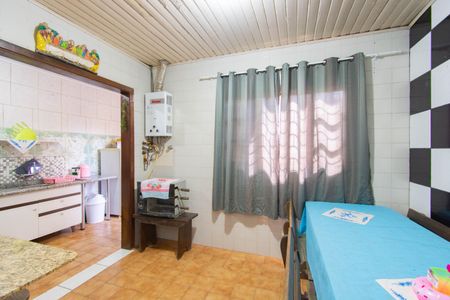 Casa à venda com 210m², 4 quartos e 2 vagas