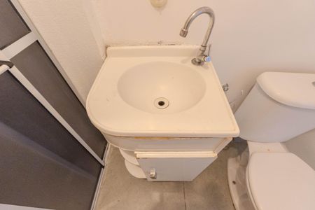 Banheiro de kitnet/studio para alugar com 1 quarto, 30m² em Consolação, São Paulo