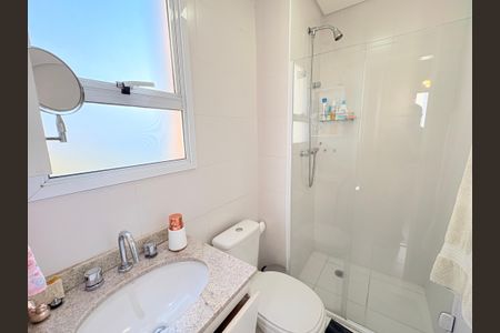 Apartamento para alugar com 173m², 3 quartos e 3 vagasBanheiro da Suíte 2