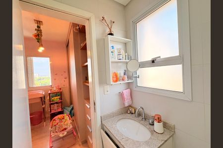 Apartamento para alugar com 173m², 3 quartos e 3 vagasBanheiro da Suíte 2