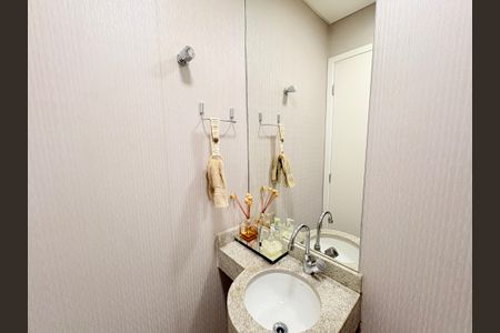 Apartamento para alugar com 173m², 3 quartos e 3 vagasLavabo