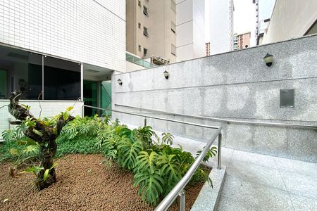 Apartamento à venda com 105m², 3 quartos e 2 vagasEntrada