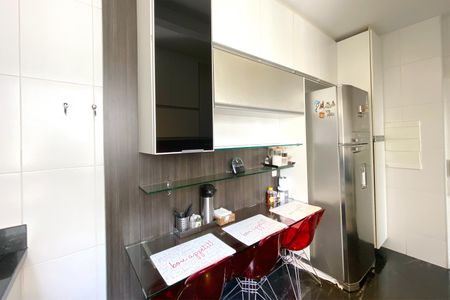 Apartamento à venda com 105m², 3 quartos e 2 vagasCozinha
