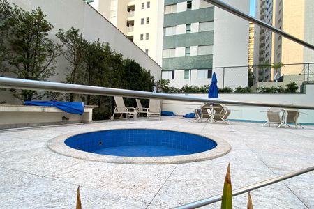 Apartamento à venda com 105m², 3 quartos e 2 vagasÁrea comum - Piscina