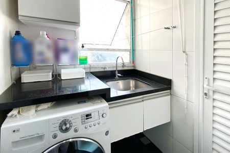 Apartamento à venda com 105m², 3 quartos e 2 vagasÁrea de Serviço