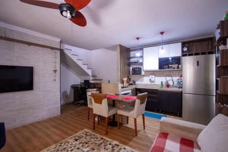 Sala de casa para alugar com 2 quartos, 140m² em Tribobó, São Gonçalo