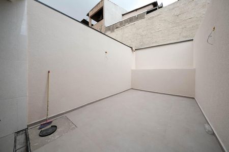 Casa à venda com 115m², 3 quartos e 2 vagasÁrea de Serviço