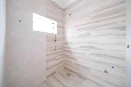 Casa à venda com 115m², 3 quartos e 2 vagasSuíte