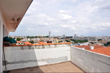 Casa à venda com 400m², 3 quartos e 5 vagasDetalhe - Varanda