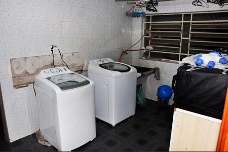 Casa à venda com 400m², 3 quartos e 5 vagasDetalhe - Área de Serviço