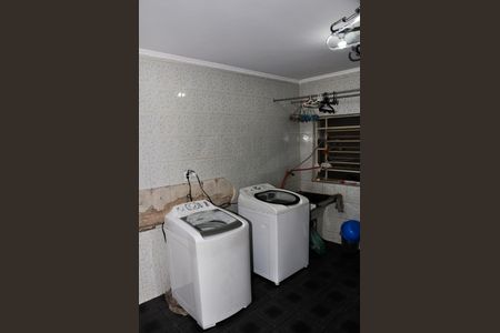 Casa à venda com 400m², 3 quartos e 5 vagasDetalhe - Área de Serviço