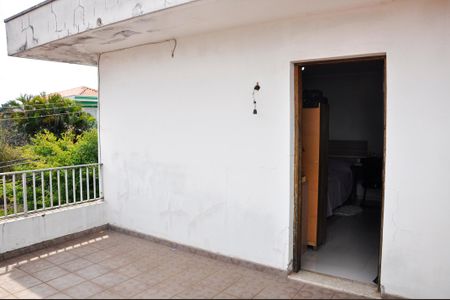 Casa à venda com 400m², 3 quartos e 5 vagasDetalhe - Varanda