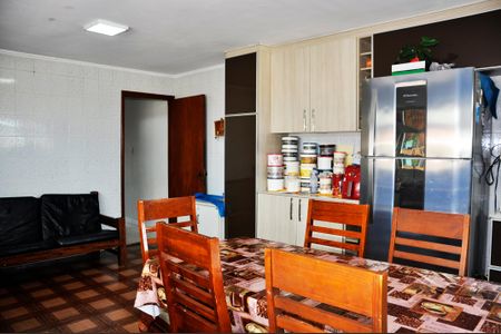 Casa à venda com 400m², 3 quartos e 5 vagasDetalhe - Cozinha