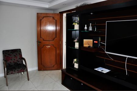 Detalhe - Sala de casa à venda com 3 quartos, 400m² em Vila Pereira Barreto, São Paulo