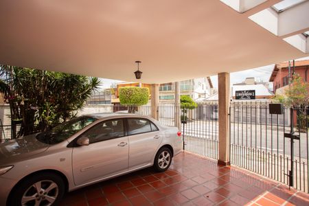 Casa à venda com 185m², 3 quartos e 2 vagas Casa à venda com 185m², 3 quartos e 2 vagasGARAGEM
