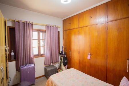 Casa à venda com 185m², 3 quartos e 2 vagas Casa à venda com 185m², 3 quartos e 2 vagasQUARTO 2