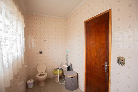 Casa à venda com 185m², 3 quartos e 2 vagas Casa à venda com 185m², 3 quartos e 2 vagasBANHEIRO DA SUÍTE