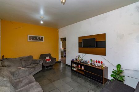 Sala 1 de casa à venda com 3 quartos, 240m² em Califórnia, Belo Horizonte