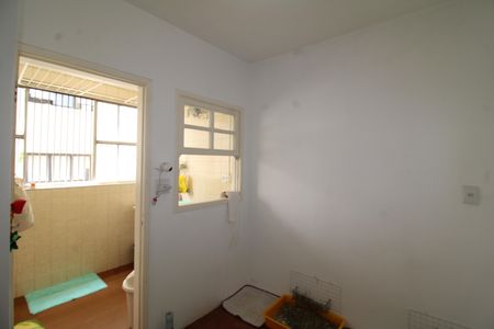 Apartamento à venda com 78m², 2 quartos e 1 vagaÁrea de Serviço