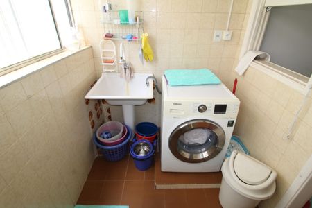 Apartamento à venda com 78m², 2 quartos e 1 vagaÁrea de Serviço