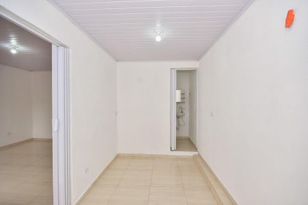 Sala de casa para alugar com 1 quarto, 35m² em Jardim Tres Marias, Taboão da Serra