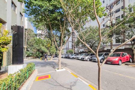 Apartamento à venda com 85m², 3 quartos e sem vagaÁrea comum