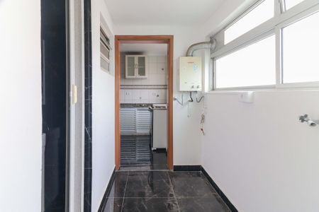 Apartamento à venda com 85m², 3 quartos e sem vagaCozinha e Área de Serviço,