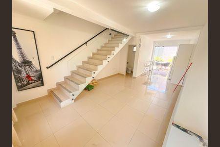 Casa de Condomínio para alugar com 2 quartos, 80m² em Potecas, São José