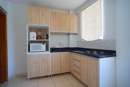 Apartamento à venda com 92m², 2 quartos e sem vaga Apartamento à venda com 92m², 2 quartos e sem vagaCozinha