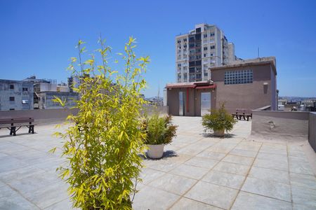 Apartamento à venda com 92m², 2 quartos e sem vaga Apartamento à venda com 92m², 2 quartos e sem vagaTerraço