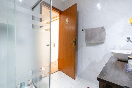 Apartamento à venda com 60m², 3 quartos e sem vagaBanheiro