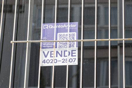 Apartamento à venda com 60m², 3 quartos e sem vagaPlaquinha