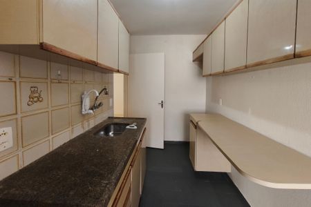 Apartamento para alugar com 70m², 2 quartos e 1 vagaCozinha