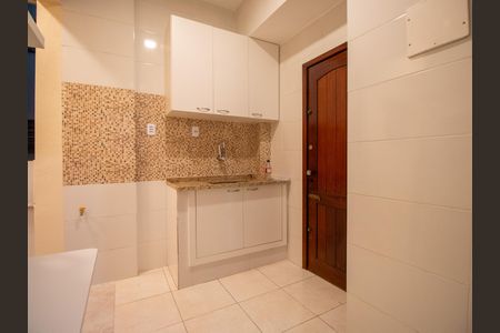 Apartamento à venda com 55m², 2 quartos e sem vagaCozinha