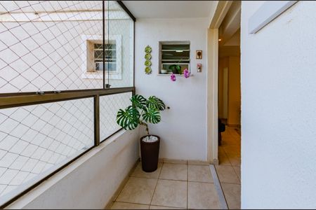 Apartamento para alugar com 131m², 3 quartos e 2 vagasVaranda