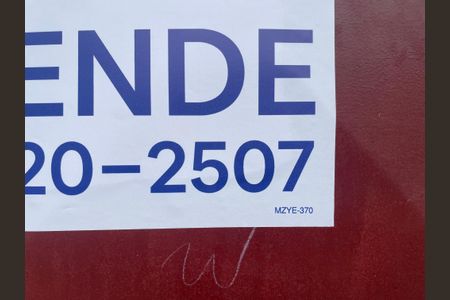 Casa à venda com 243m², 2 quartos e 6 vagasMZYE-370