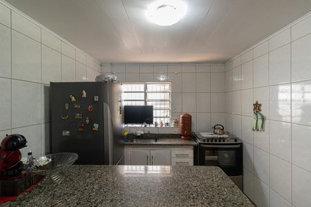 Casa à venda com 243m², 2 quartos e 6 vagasCozinha