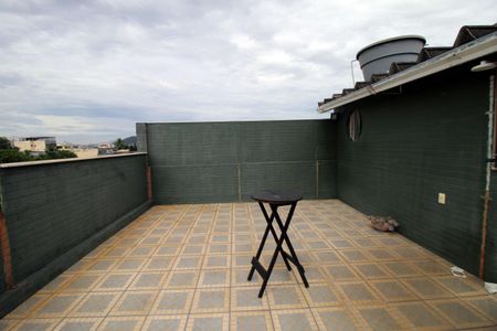 Apartamento à venda com 160m², 3 quartos e 1 vagaTerraço