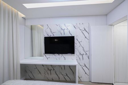 Apartamento à venda com 169m², 3 quartos e 3 vagas Apartamento à venda com 169m², 3 quartos e 3 vagasSuíte